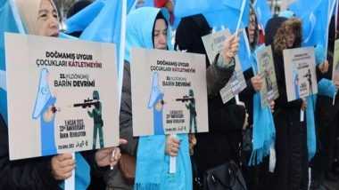 World News | Uyghurs in Turkey Commemorate Baren Revolution Against Chinese Atrocities