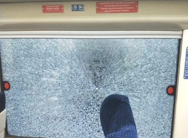 India News | Visakhapatnam: Stones Thrown at Vande Bharat Express Again