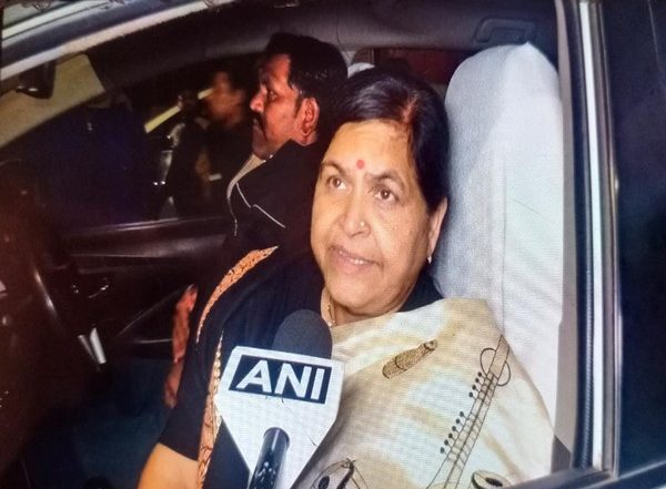 India News | A Person Who Doesn't Follow Sanatan Traditions Will Be Said to Have 'Rakshas Pravriti': MP Minister Supports Vijayvargiya's Remark