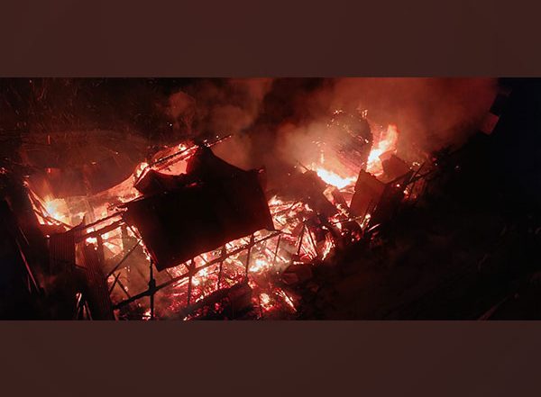 India News | Himachal Pradesh: Fire Breaks out Near Old Bus Stand in Kullu, No Casualties Reported