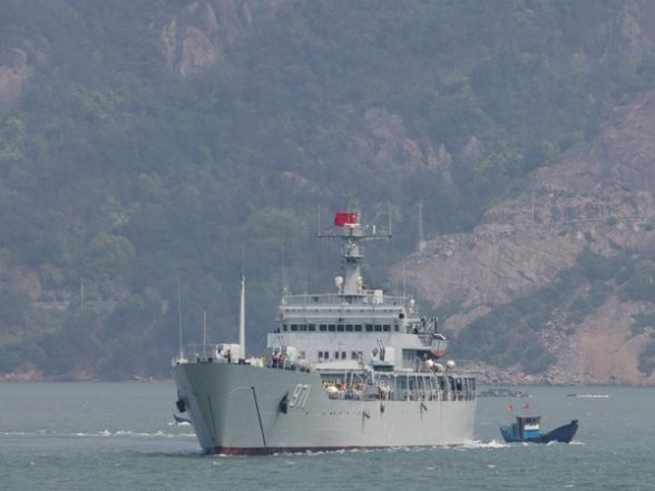 World News | Taiwan Tracks 70 Chinese Military Aircraft, 11 Naval Ships Around Country - Vimarsana News