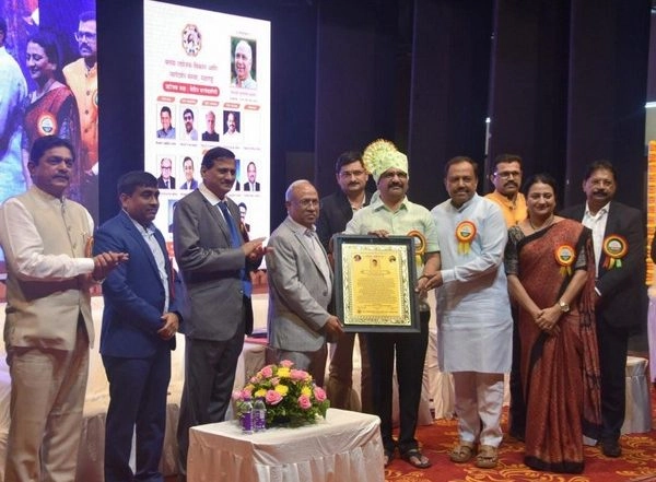 Business News | Nilesh Sambare Honored with the 'Maratha Udyog Ratna 2023' by Maratha Entrepreneurs Development and Guidance Institute Maharashtra State