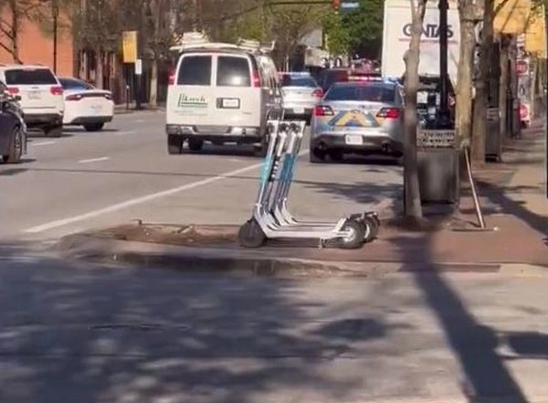 World News | US: 4 Killed, 9 Injured in Shooting in Louisville; Gunman Shot Dead by Police