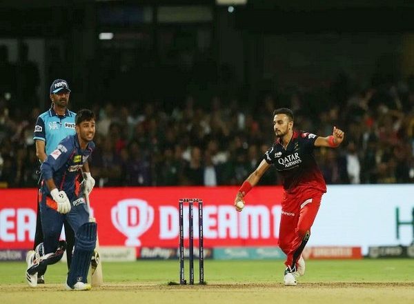 Indian Premier League 2023: RCB Pacer Harshal Patel Completes 100 IPL Wickets