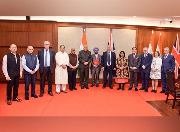 World News | Uk Parliamentary Delegation Calls on Vice President, Discuss Business, People-to-people Ties