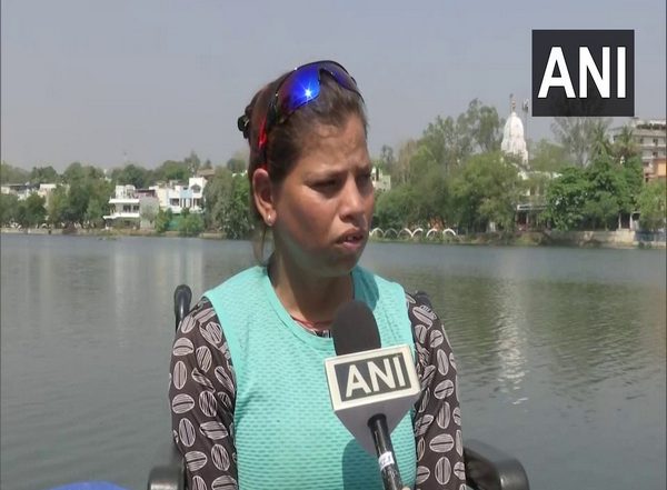 Madhya Pradesh: Physically Challenged Woman Pooja Ojha Overcomes Her Disability To Become First International Medallist of Para Canoeing