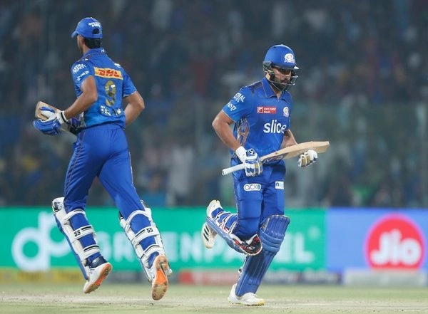 Sports News | IPL 2023: Rohit, Bowlers Power Mumbai Indians to 6-wicket Win Against Delhi Capitals in Thriller