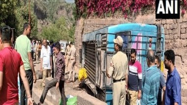 India News | J-K: 27 Passengers Injured After Mini-bus Overturns in Udhampur