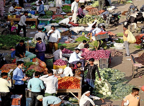 India’s Retail Inflation Eases to 5.66% in March 2023; Falls Within RBI Target Range Now