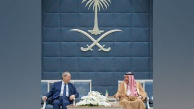 World News | Syiran FM Faisal Mekdad Makes First Visit to Saudi Arabia Since 2011 War