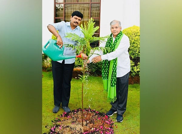 India News | Dr BR Ambedkar's Grandson Prakash Plants Saplings in Telangana's Begumpet