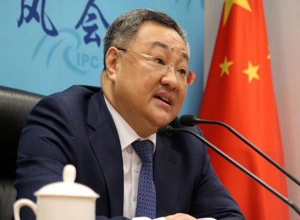 World News | China's Ambassador to EU Tries to Distance Beijing from Moscow
