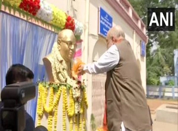 India News | Union Home Minister Shah Pays Floral Tributes to Ambedkar in West Bengal