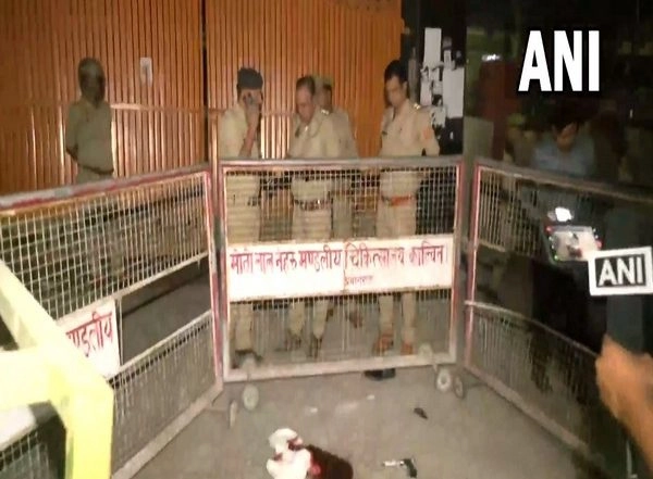 India News | Atiq Ahmed Had More Than 100 FIR's: UP Police