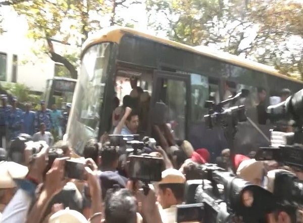 Arvind Kejriwal Questioning: AAP Leaders, Including Raghav Chadha and Sanjay Singh, Detained for Protesting Near CBI Office in Delhi