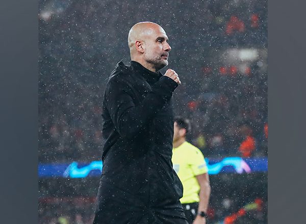 Sports News | Premier League: Manchester City Boss Pep Guardiola Felt Worried After Leicester City Struck in 75th Minute