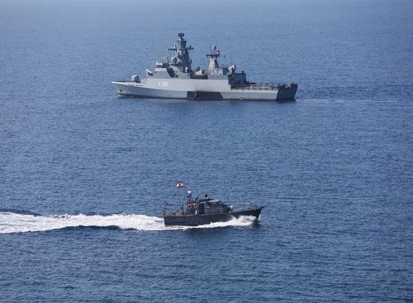 World News | S Korea Fires Warning Shots After N Korean Boat Crosses Maritime Border