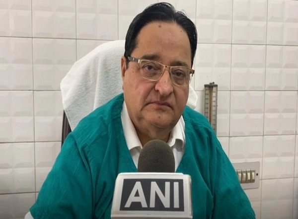 India News | Courts Should Take Suo Moto Cognizance of Atiq Ahmad's Killing: SP Leader
