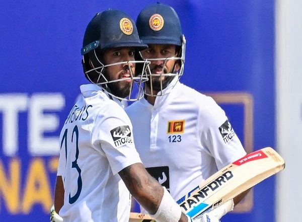Sports News | Centuries from Karunaratne-Mendis Help Sri Lanka Reach 386/4 Against Ireland in 1st Test (First Day, Stumps)