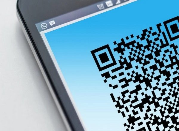 Business News | As India Transitions to Cashless Society QR Codes, Sound Boxes Mushroom All over
