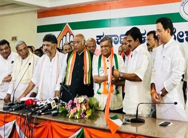 India News | BJP Falling Like House of Cards: Jairam Ramesh on Ex-Karnataka CM Shettar Joining Congress