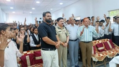 India News | MP: Cyber Expert ADGP Gives Tips to Specially-abled Children Against Cyber Crimes in Indore