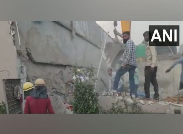 India News | Haryana: Three-storey Rice Mill Collapses in Karnal, Several Workers Feared Trapped