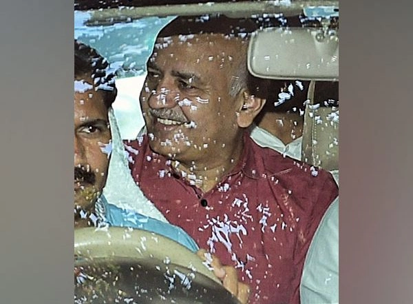 India News | Excise Scam Case: Court Reserves Order on Manish Sisodia's Bail, Will Pronounce Order on April 26