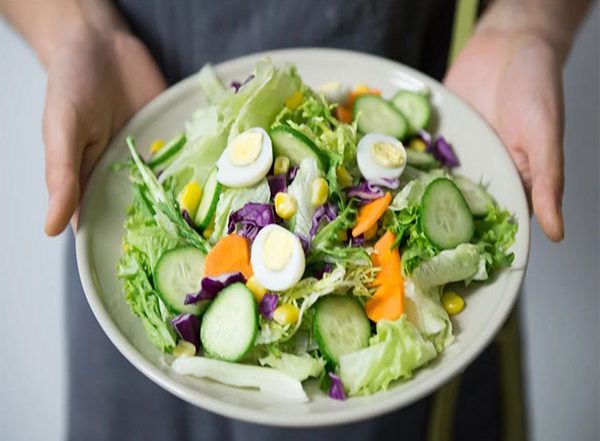 Diet High in Fruit, Vegetables Associated With Lower Miscarriage Risk, Finds Study
