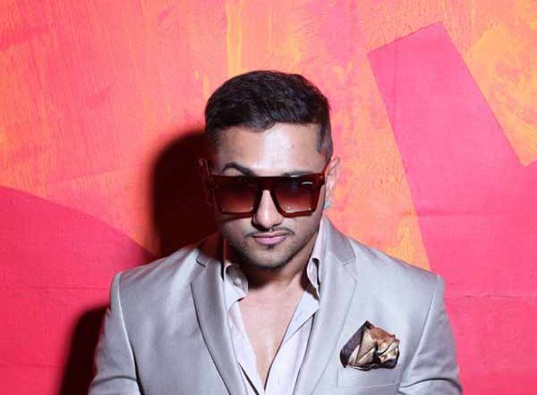India News | Mumbai: Complaint Against Honey Singh for Kidnapping, Assaulting Event Organiser