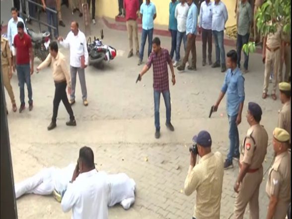 Atiq Ahmed, Ashraf Murder Case: SIT Recreates Crime Scene in Prayagraj; Judicial Panel Conducts Probe - Vimarsana News