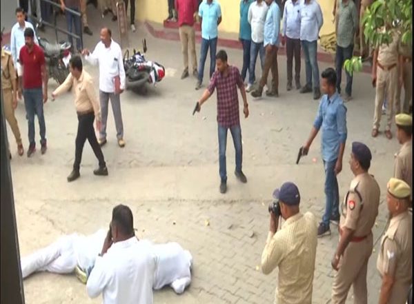 Atiq Ahmed, Ashraf Murder Case: SIT Recreates Crime Scene in Prayagraj; Judicial Panel Conducts Probe