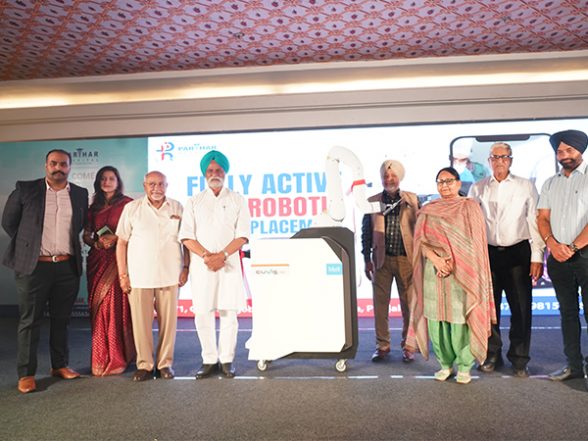 Business News | Dr Rohan Singh Parhar, Parhar Hospital, Phagwara Got Punjab's 1st Fully Automatic Robotic Surgery Centre - Vimarsana News