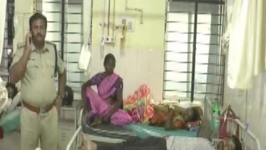 India News | Karnataka: Several Injured After BJP and JDS Workers Clash in Tumakuru