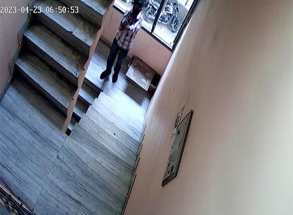 India News | 2 Masked Men Open Fire at Door of Delhi Apartment, Case Filed