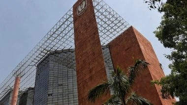 Business News | LIC's Total Premium for Fiscal 2023 Grew 17 Per Cent to Rs 2.32 Trillion