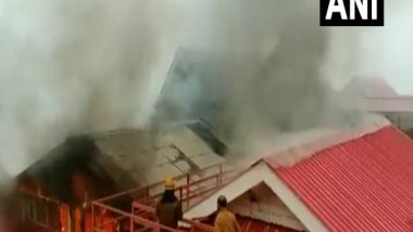 Shimla Hospital Fire: Blaze Erupts at OPD Block of Indira Gandhi Medical College and Hospital (Watch Video)