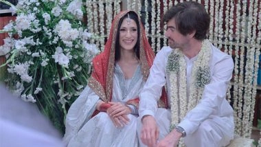 World News | Former Pakistan PM Benazir Bhutto's Niece, Fatima, Ties Knot