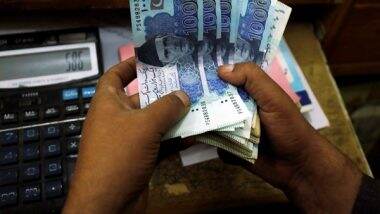 World News | Pakistan: Economic Uncertainty Shrinks Eid-related Spending by 40 Pc