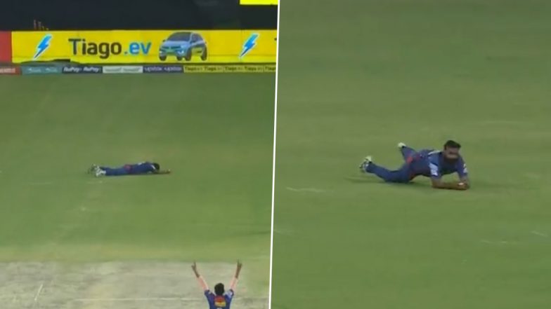 Age Is Just a Number! Amit Mishra, 40, Takes Diving Catch to Dismiss Rahul  Tripathi During LSG vs SRH IPL 2023 Match (Watch Video) | 🏏 LatestLY
