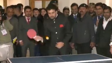 Anurag Thakur Plays Table Tennis With Y20 Delegates at Yuwa Samwad in Ladakh (Watch Video)
