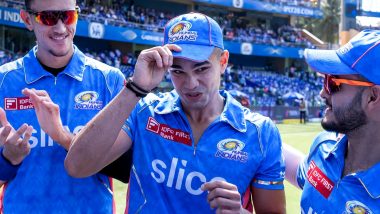 Arjun Tendulkar Picks his First Wicket in IPL, Dismisses Bhuvneshwar Kumar During SRH vs MI Match (Watch Video)