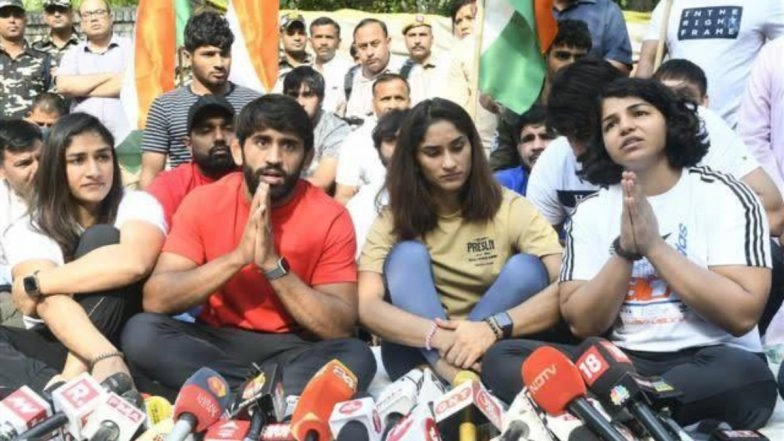 Indian Wrestlers Bajrang Punia, Sakshi Malik and Vinesh Phogat Postpone Press Conference After Delhi Police Impose Section 144 Near Rajghat