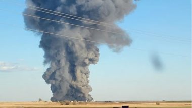 Texas Farm Fire: 18,000 Cows Killed in 'Deadliest' Barn Blaze in US, Videos Show Horrifying Visuals and Huge Clouds of Smoke After Explosion