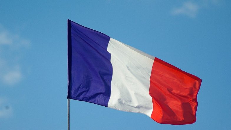 France Makes It Illegal To Pay Over 1,000 Euros in Cash, 15,000 Maximum Cash Payments for Non-Residents