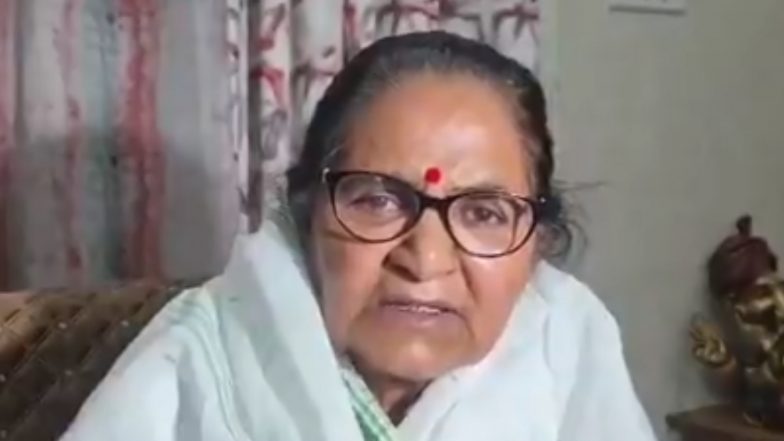 Mughal History Chapters To Be Dropped From Uttar Pradesh Board Syllabus? Secondary Education Minister Gulab Devi Issues Clarification (Watch Video)