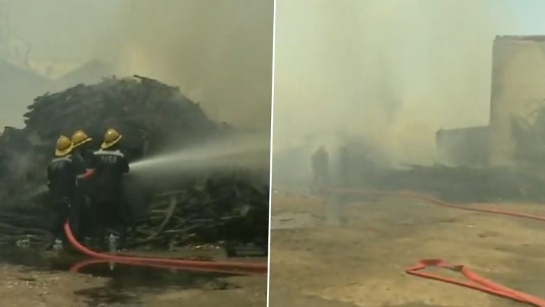 Ahmedabad Fire: Blaze Erupts At Furniture Godown in Narool, 17 Fire Tenders Rushed to Spot (Watch Video)