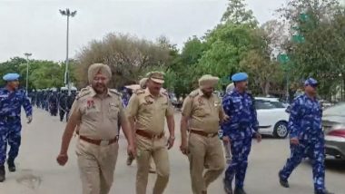 Amritpal Singh Arrested: Police Conducts Flag March in Mohali Following Arrest of ‘Waris Punjab De’ Chief (Watch Video)