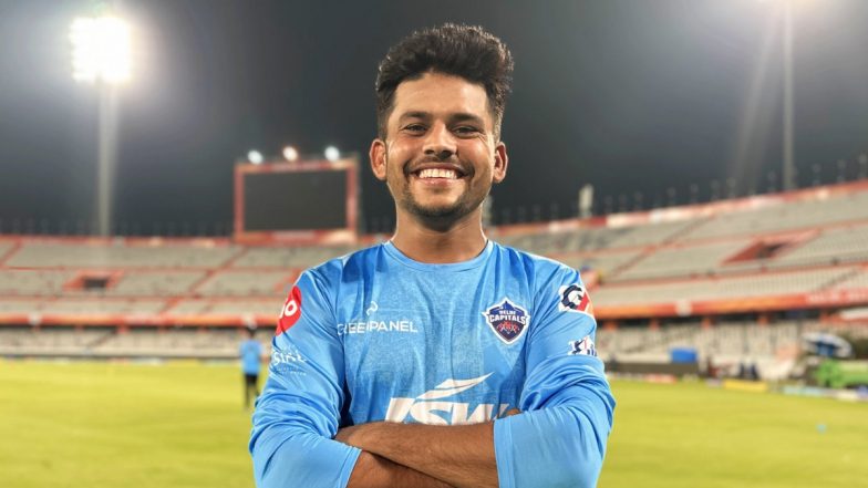 IPL 2023: Akeal Hosein Makes IPL Debut, Priyam Garg Plays First Match for Delhi Capitals Against Sunrisers Hyderabad