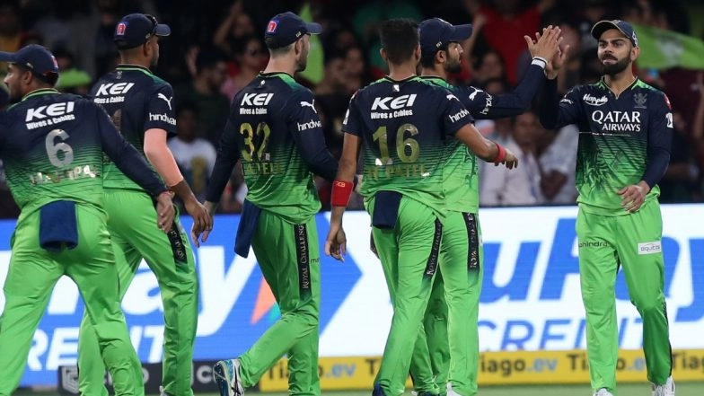 Virat Kohli Fined Rs 24 Lakh, RCB Teammates Penalised As Well for Slow Over-Rate Against Rajasthan Royals in IPL 2023